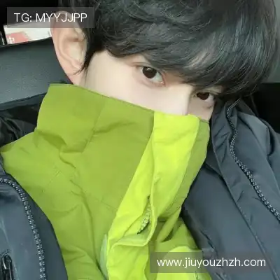 乌忱韵